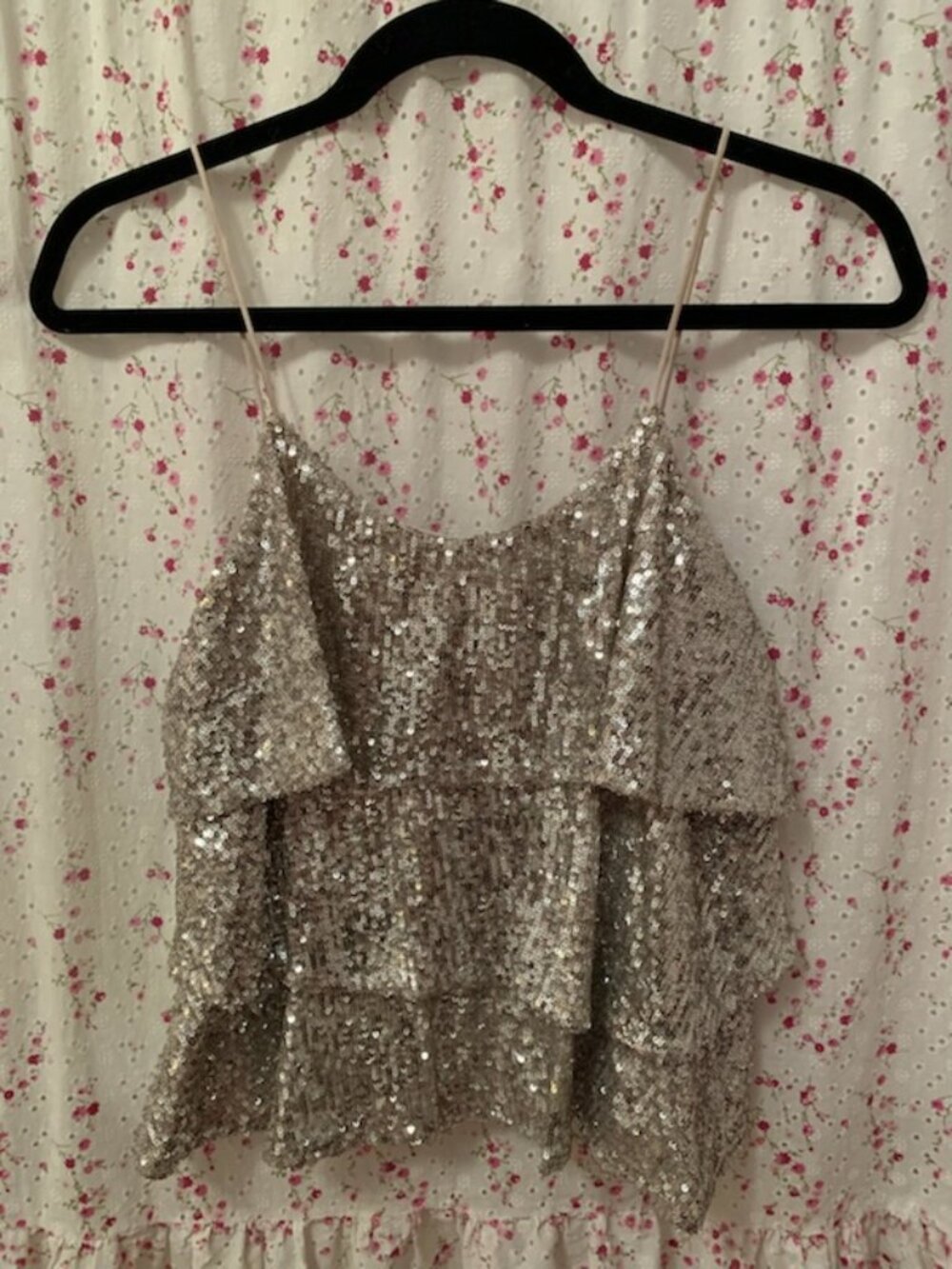EXPRESS Silver Metallic Sequined Tiered Ruffle Camisole Tank Top- Size XS